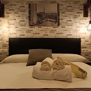 https://alma-urbana-alojamiento.hotelsinnerja.org