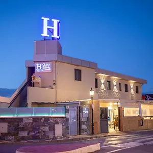 https://hostal-rosario-galindo.hotelsinnerja.org